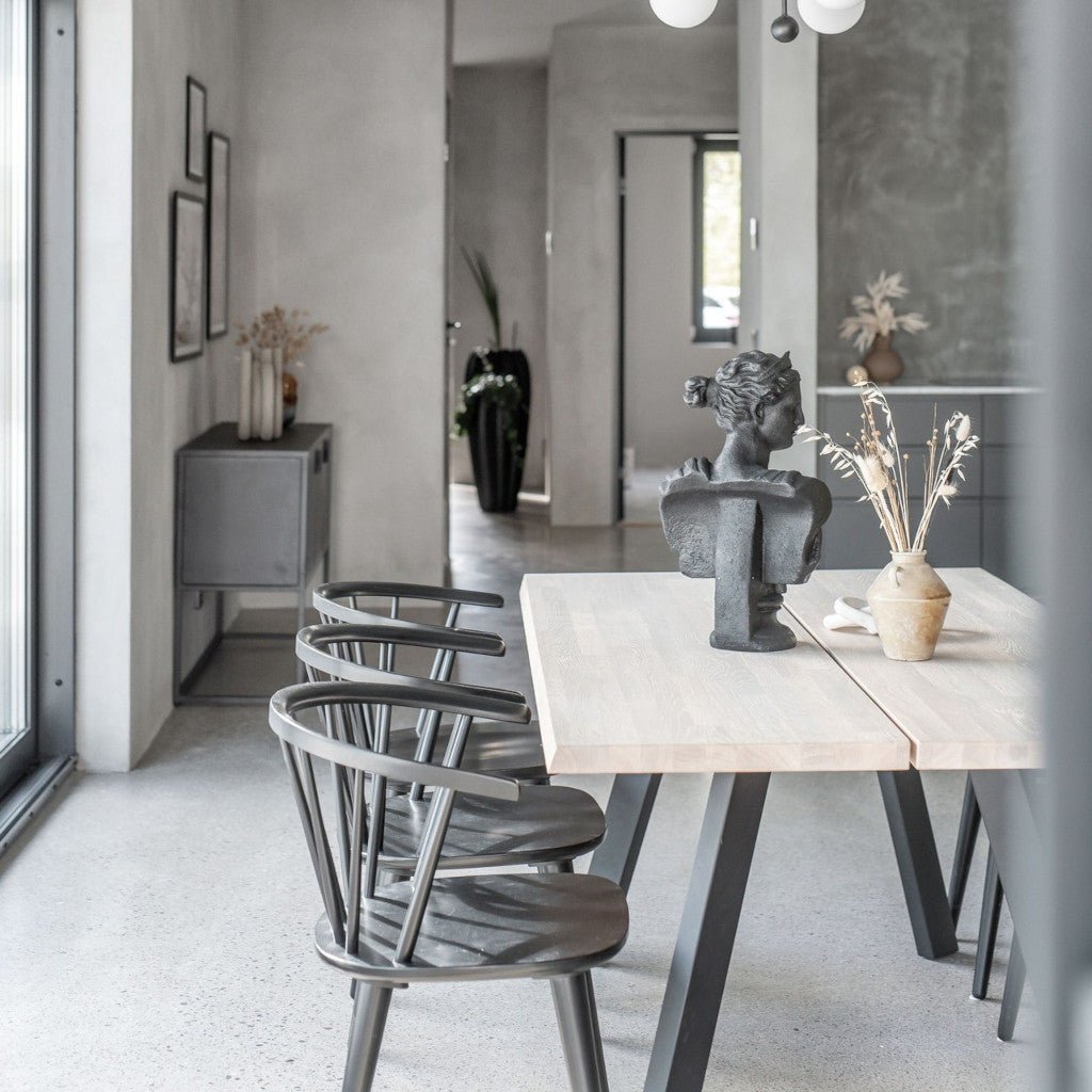 Matbord - Maessing Interiör