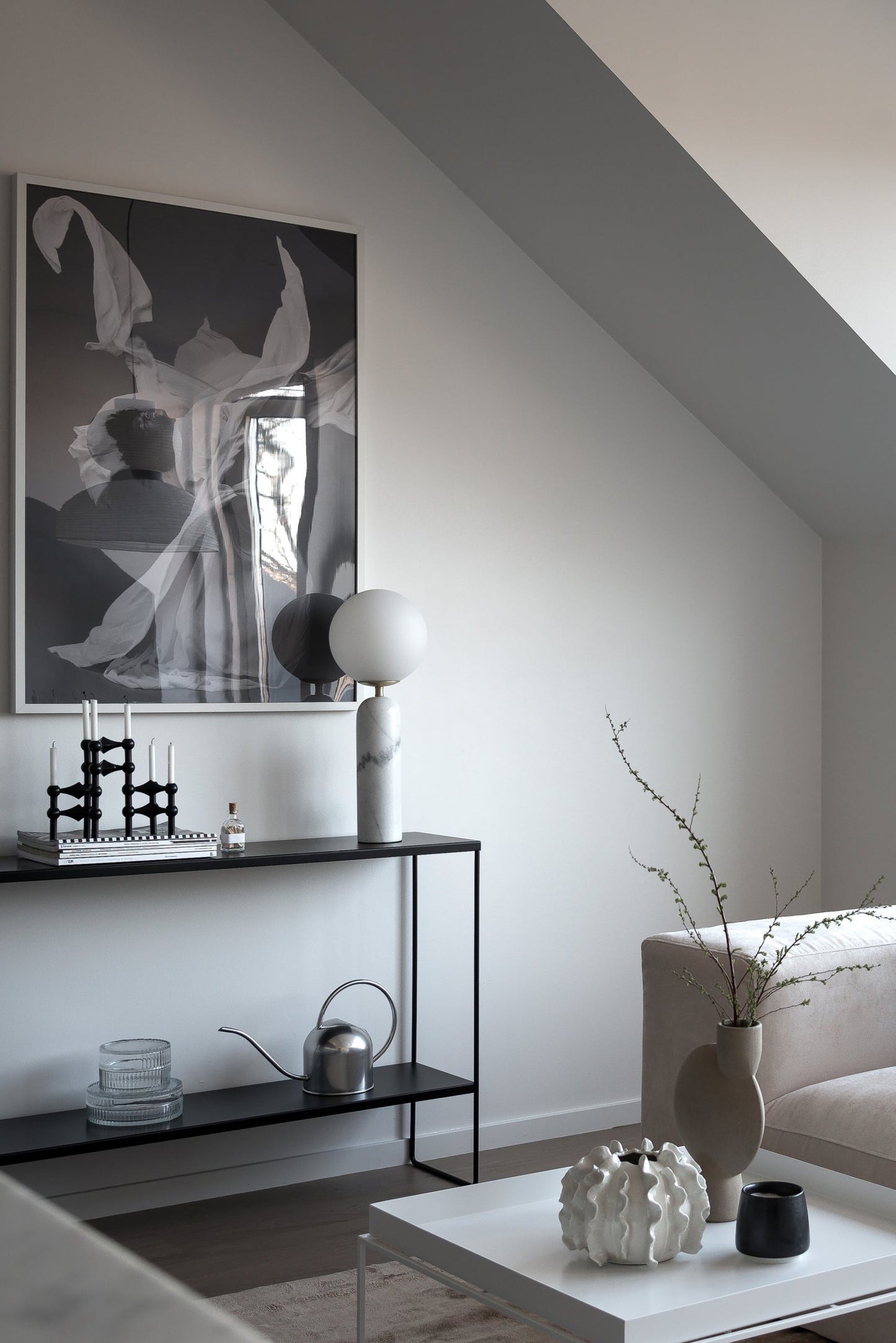 Torrano Bordslampa Vit | Globen Lighting | 7319435205083 | 520508 | Maessing Interiör