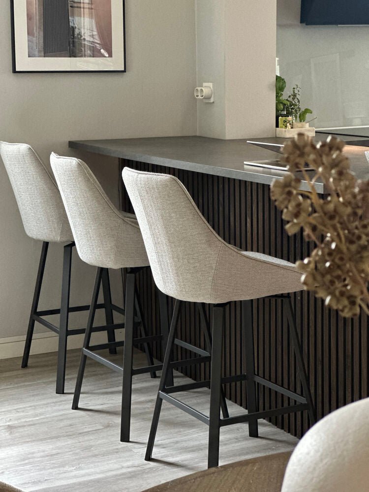 Alison Barstol Beige/Svart | Rowico Home | 7340126571064 | 117831 | Maessing Interiör