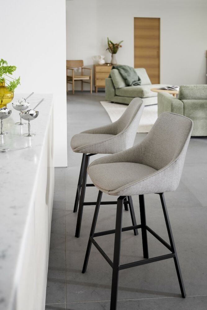 Alison Barstol Beige/Svart | Rowico Home | 7340126571064 | 117831 | Maessing Interiör