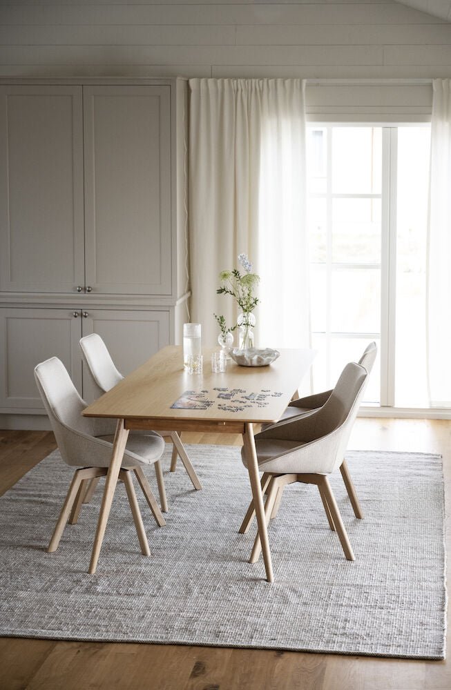 Alison Stol Ljusbeige/Ek | Rowico Home | 7340126571620 | 117860 | Maessing Interiör