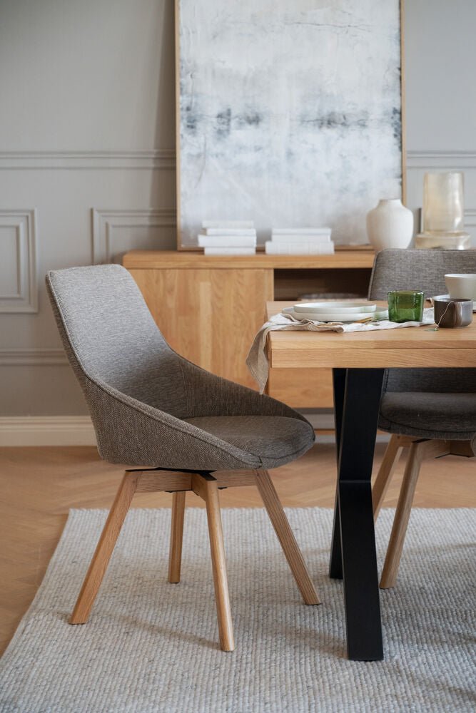 Alison Stol Mörkbeige/Ek | Rowico Home | 7340126571651 | 117864 | Maessing Interiör