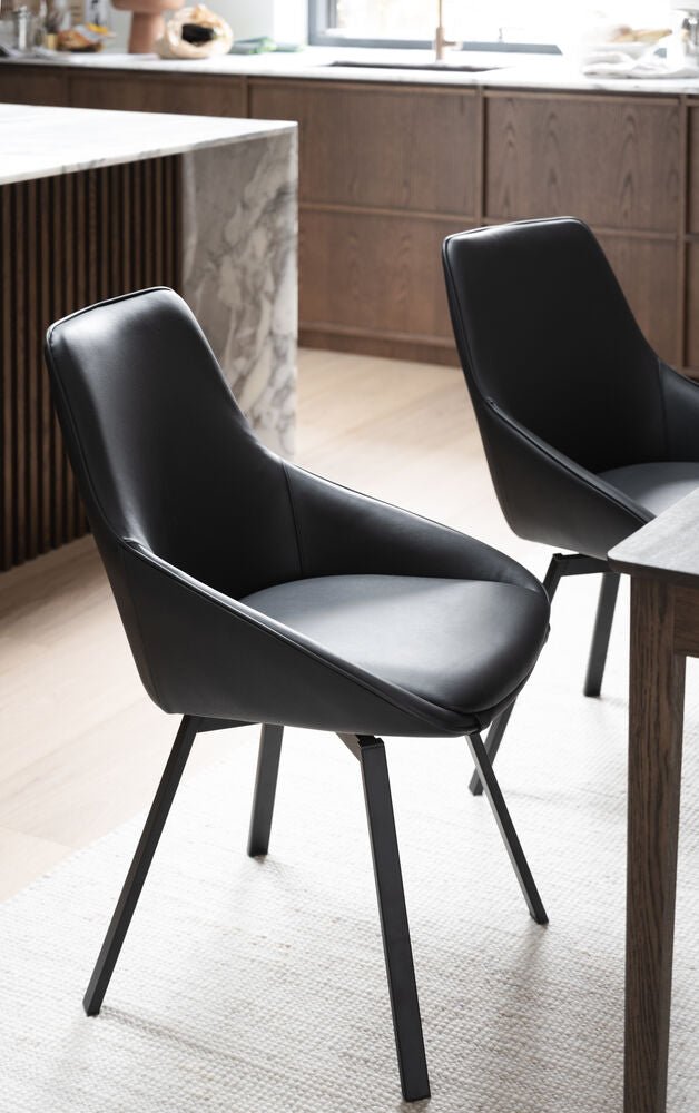 Alison Stol Svart Läder/Svart | Rowico Home | 7340126585481 | 118133 | Maessing Interiör