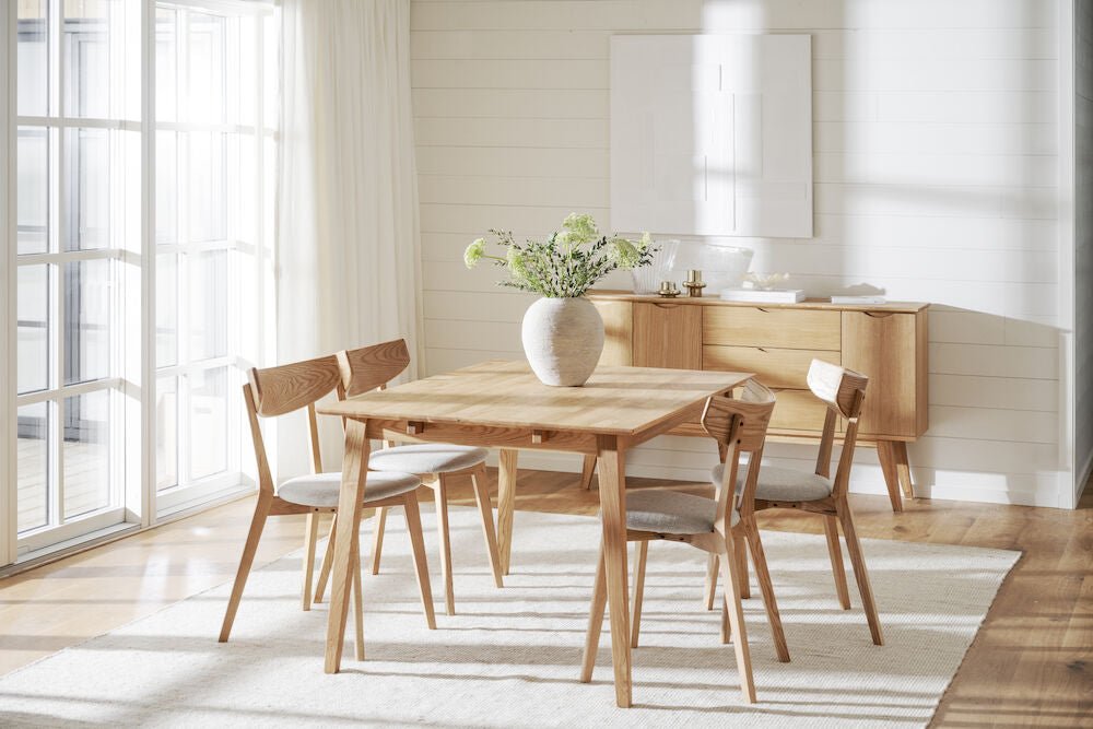 Ami Stol Grå - Beige/Ek | Rowico Home | 7340126558850 | 113018 | Maessing Interiör