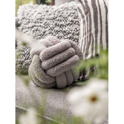 Ball Prydnadskudde Grå Ø22 | Svanefors | 7332623418959 | 1485 - 49 - 010 | Maessing Interiör