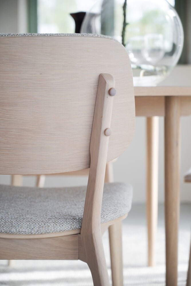 Barrett Stol Ljusbeige/Vitpigmenterad Ek | Rowico Home | 7340233301974 | 121287 | Maessing Interiör