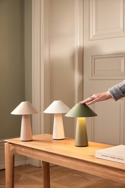 Cannes Portabel Bordslampa Grön | Globen Lighting | 7319434935035 | 493503 | Maessing Interiör