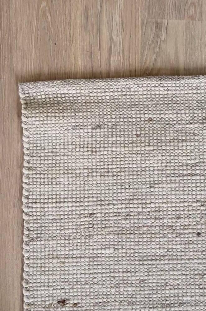 Donegal Matta Ljusbeige Ull | Rowico Home | 7340126584972 | 123224 | Maessing Interiör