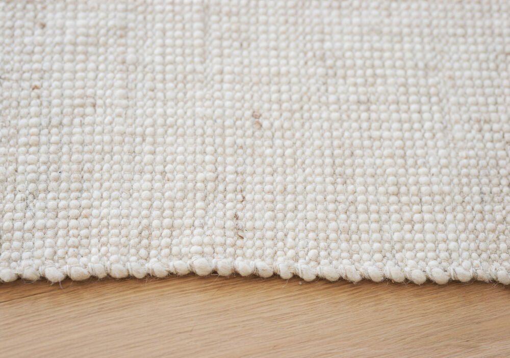Donegal Matta Ljusbeige Ull | Rowico Home | 7340126584972 | 123224 | Maessing Interiör