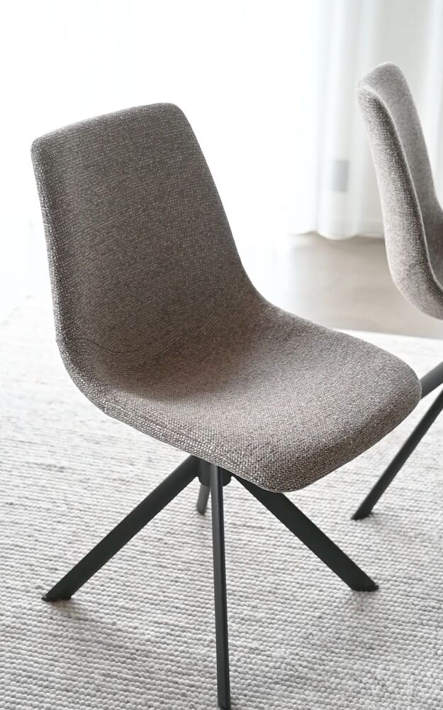 Dunmore Stol Ljusbeige/Svart | Rowico Home | 7340126595091 | 123195 | Maessing Interiör