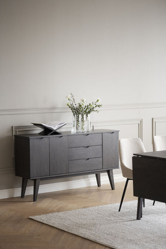Filippa Sideboard Mörkbrun Ek 150 | Rowico Home | 7340126559796 | 117942 | Maessing Interiör