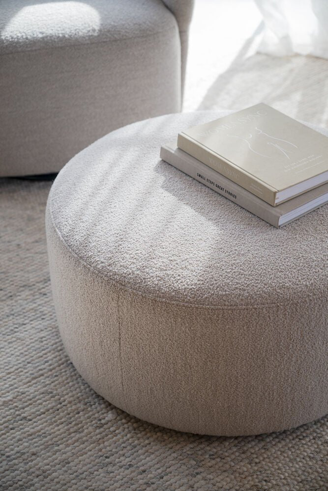Joplin Sittpuff Ljusbeige Ø70 | Rowico Home | 7340233304784 | 148460 | Maessing Interiör