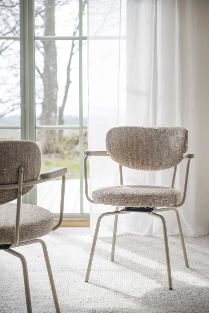 Merrick Karmstol Mörkbeige/Beige | Rowico Home | 7340233306054 | 128312 | Maessing Interiör