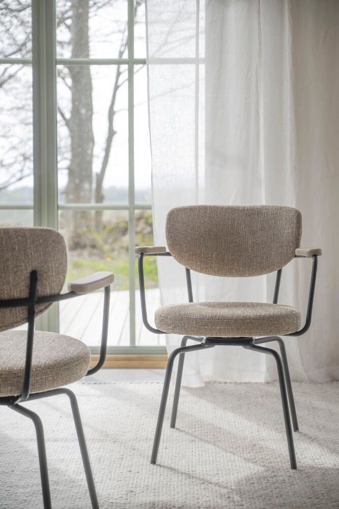 Merrick Karmstol Mörkbeige/Svart | Rowico Home | 7340233306078 | 128322 | Maessing Interiör