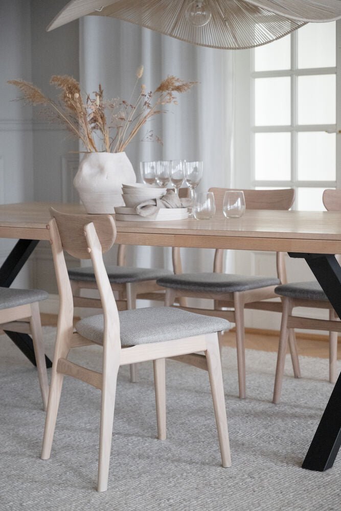 Rodham Stol Grå - Beige/Vitpigmenterad Ek | Rowico Home | 7340126593356 | 120087 | Maessing Interiör