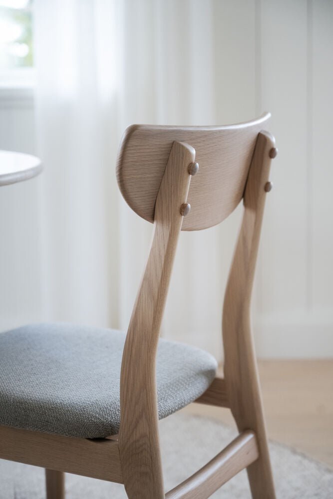 Rodham Stol Grå - Beige/Vitpigmenterad Ek | Rowico Home | 7340126593356 | 120087 | Maessing Interiör