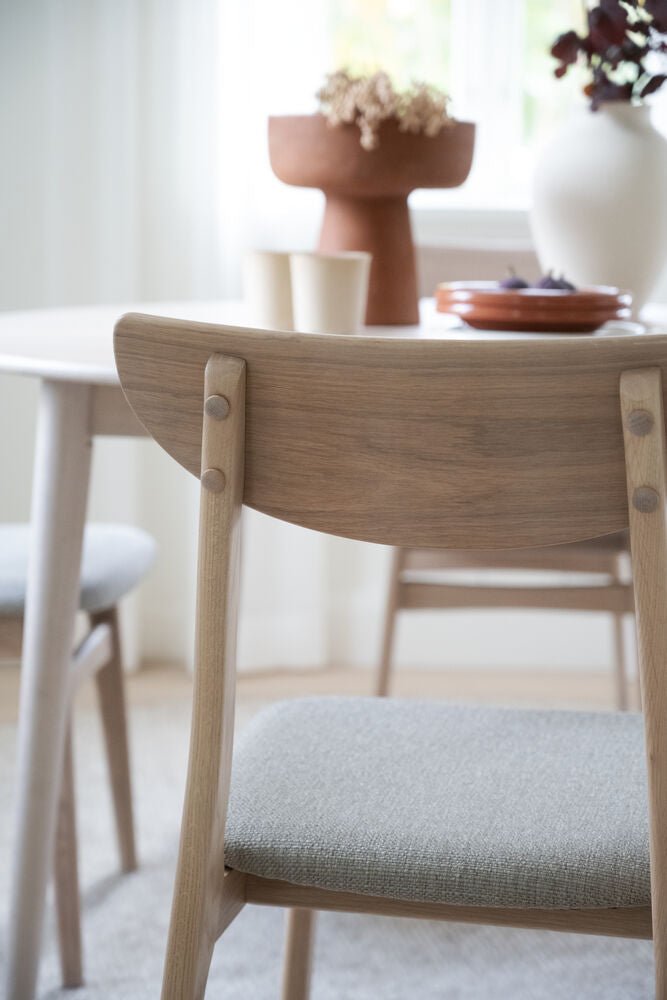 Rodham Stol Grå - Beige/Vitpigmenterad Ek | Rowico Home | 7340126593356 | 120087 | Maessing Interiör