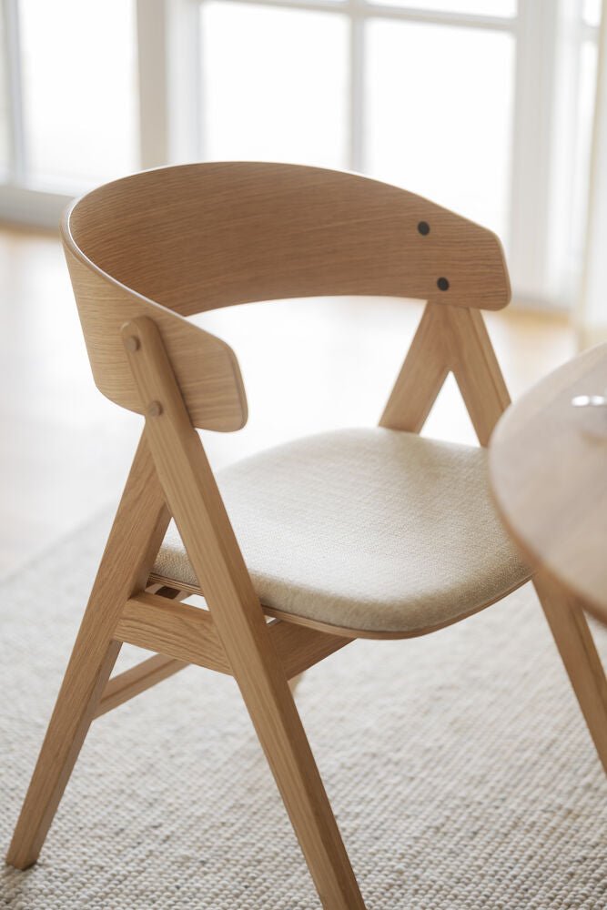 Waterton Karmstol Beige/Ek | Rowico Home | 7340126555552 | 120752 | Maessing Interiör