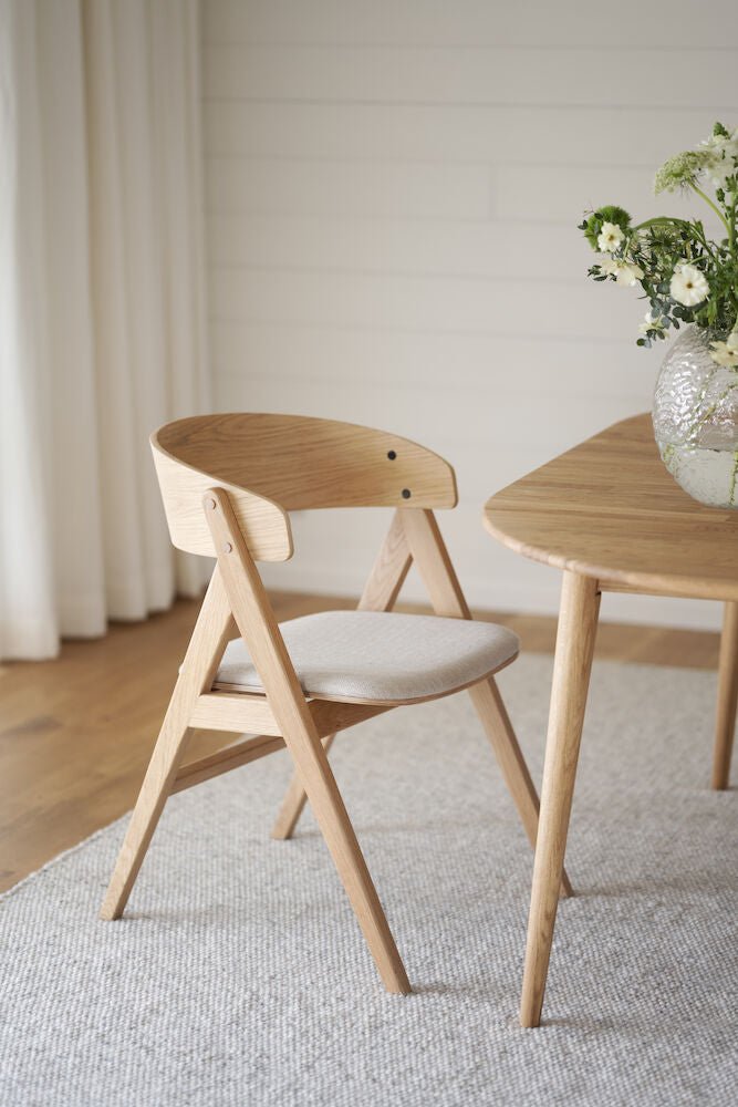 Waterton Karmstol Beige/Ek | Rowico Home | 7340126555552 | 120752 | Maessing Interiör