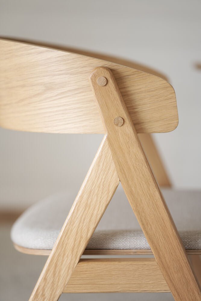 Waterton Karmstol Beige/Ek | Rowico Home | 7340126555552 | 120752 | Maessing Interiör