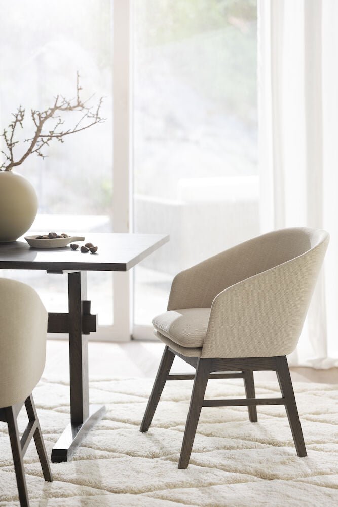 Windham Karmstol Beige/Brun Ek | Rowico Home | 7340126554586 | 120666 | Maessing Interiör