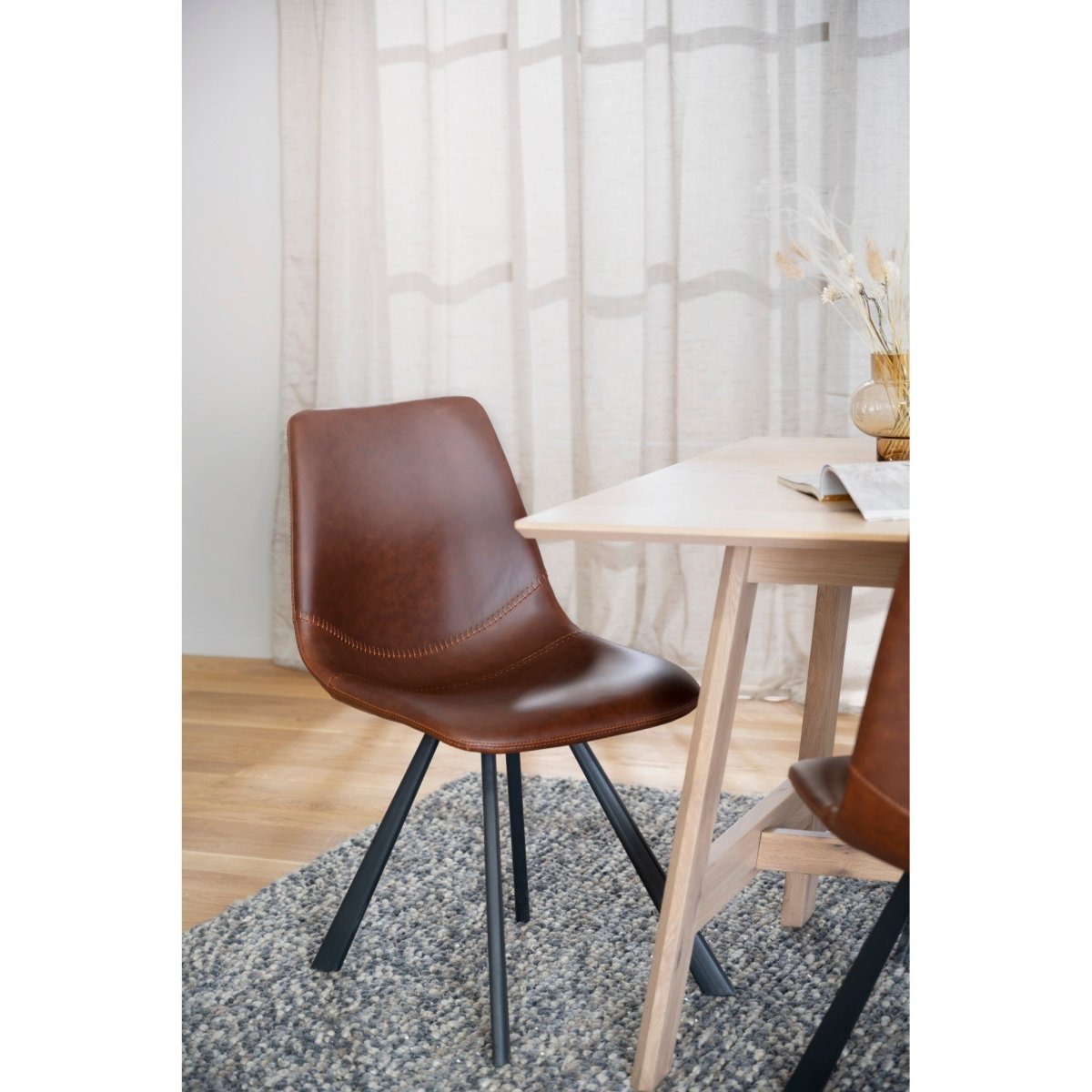 Auburn Stol Brun | Rowico Home | 7340126543627 | 117656 | Maessing Interiör