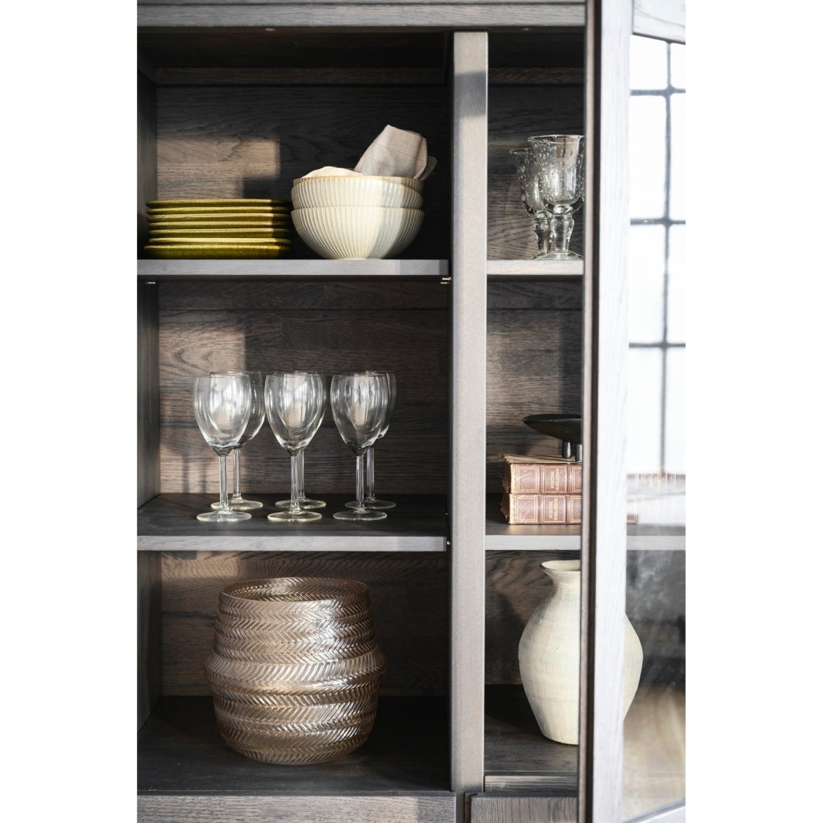 Brooklyn Skåp Mörkbrun | Rowico Home | 7340126518700 | 108545 | Maessing Interiör