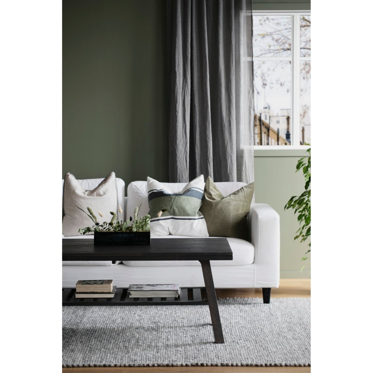 Brooklyn Soffbord 130 Mörkbrun Ek | Rowico Home | 7340126511466 | 108314 | Maessing Interiör