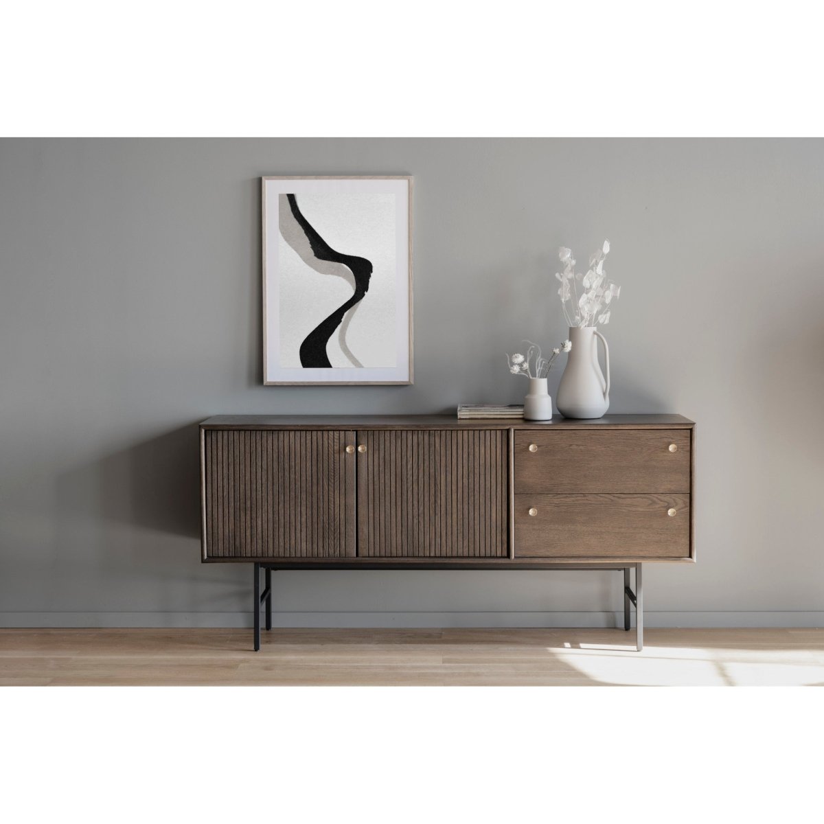 Clearbrook Sideboard Brun Ek | Rowico Home | 7340126545034 | 119782 | Maessing Interiör
