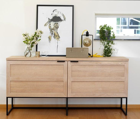 Everett Sideboard Vitpigmenterad/Svart | Rowico Home | 7340126536070 | 118768 | Maessing Interiör