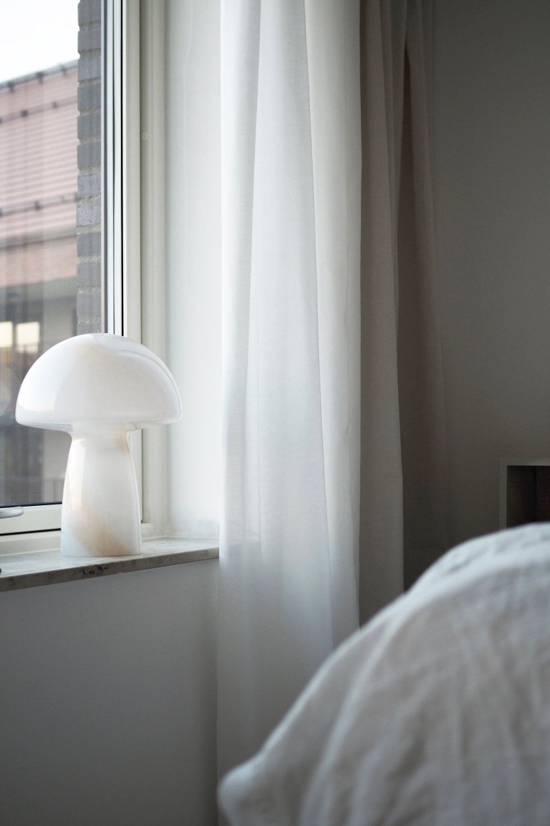 Fungo 30 Bordslampa Beige | Globen Lighting | 7319436212028 | 621202 | Maessing Interiör