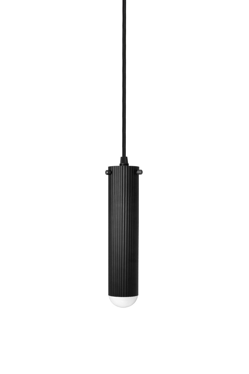 Hubble 22 Pendellampa Svart | Globen Lighting | 7319434433111 | 443311 | Maessing Interiör