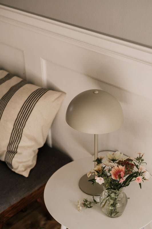 Icon Bordslampa Mud | Globen Lighting | 7319432190023 | 219002 | Maessing Interiör