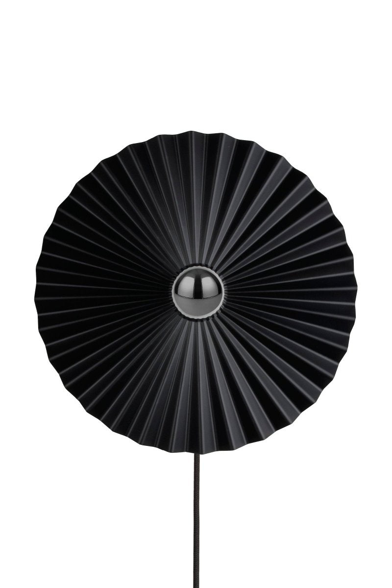 Omega Plafond/Vägglampa 35 Svart | Globen Lighting | 7319432610118 | 261011 | Maessing Interiör