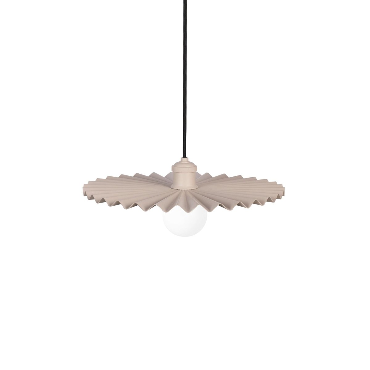 Omega Taklampa 50 Mud | Globen Lighting | 7319432710023 | 271002 | Maessing Interiör