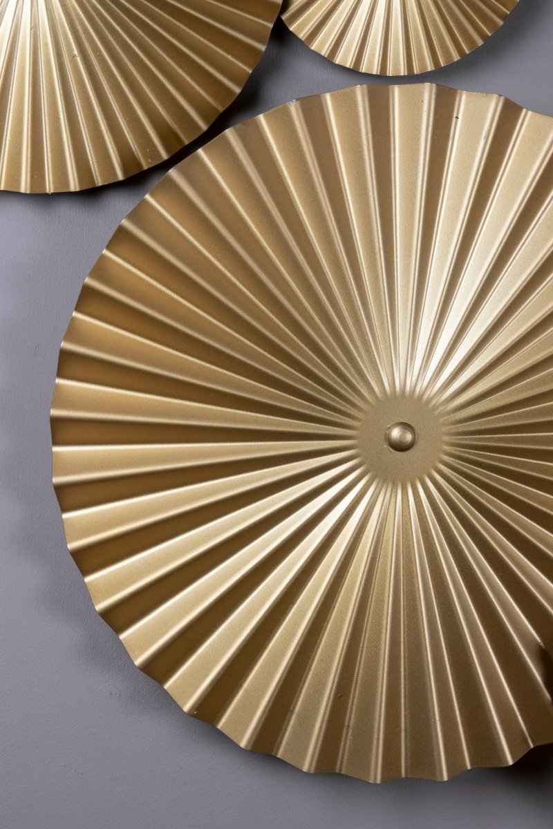 Omega Vägglampa Guld | Globen Lighting | 7319432310650 | 231065 | Maessing Interiör