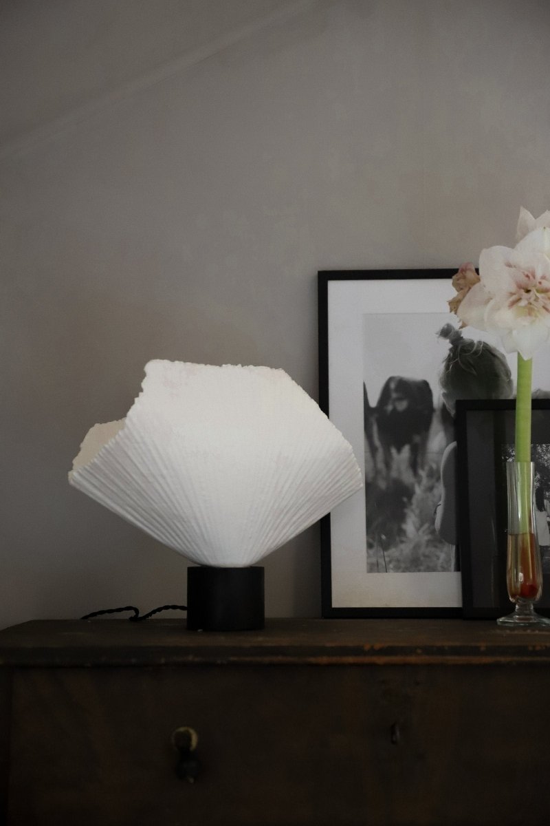 Tropez Bordslampa Natur | Globen Lighting | 7319431210203 | 121020 | Maessing Interiör