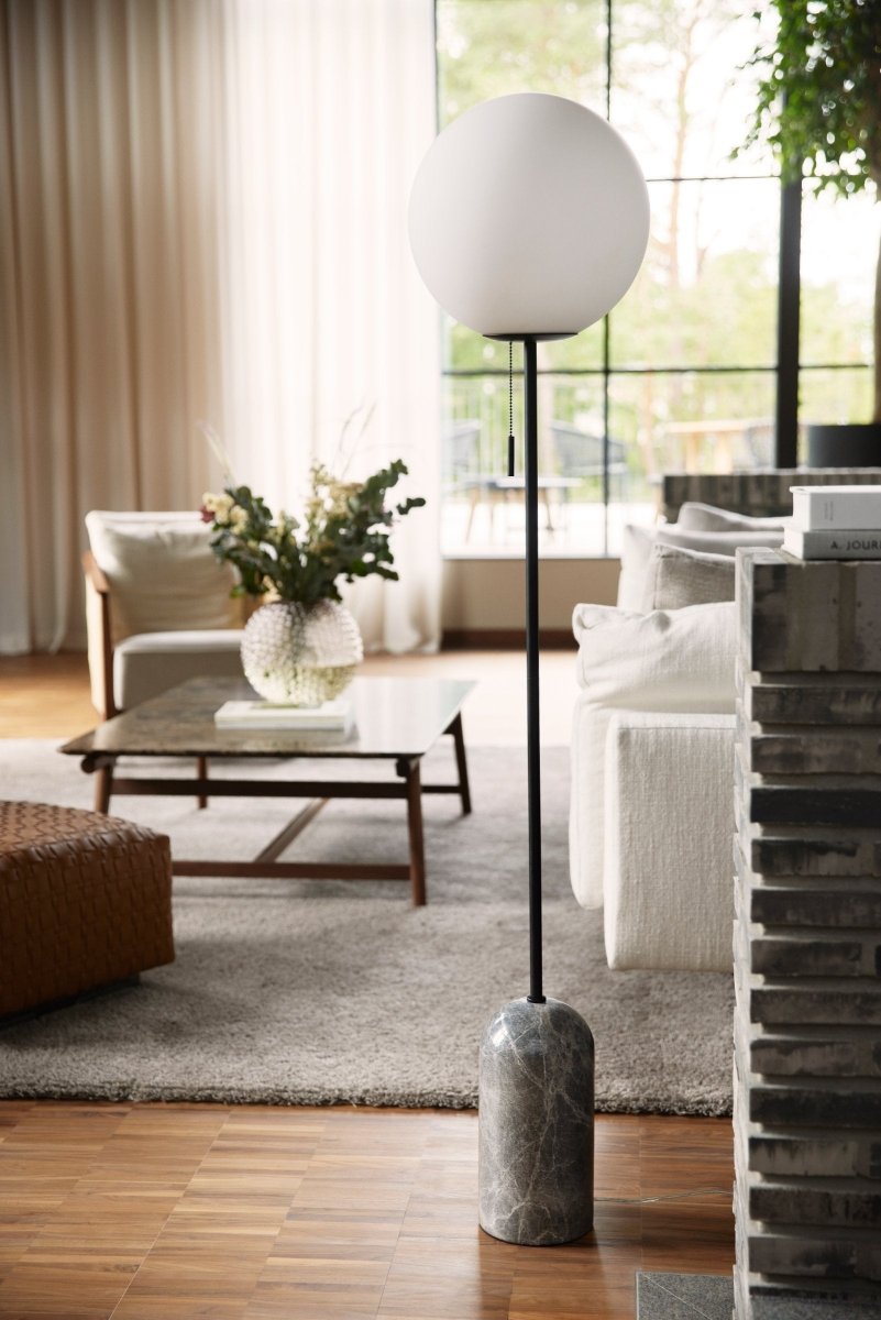 Golvlampor - Maessing Interiör