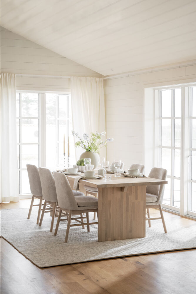 Emmett Matbord Vitpigmenterad Ek 240 | Rowico Home | 7340126550779 | 120350 | Maessing Interiör