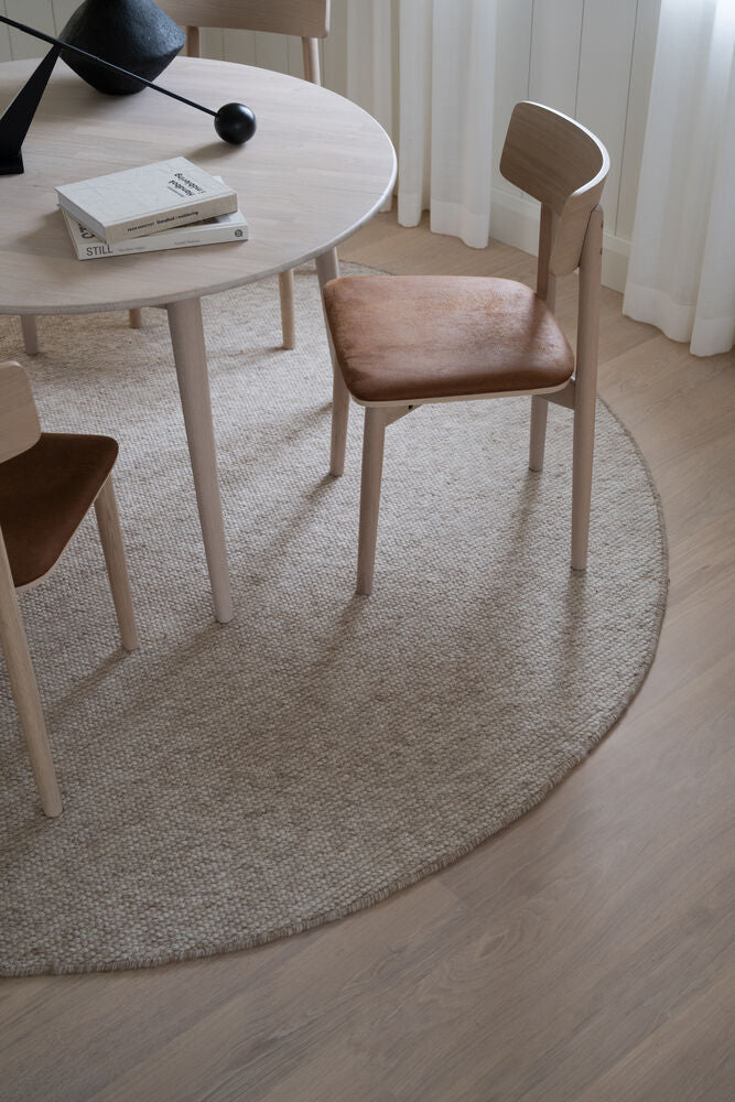 Tyler Matbord Vitpigmenterad Ek Ø120/165 | Rowico Home | 7340126594612 | 119954 | Maessing Interiör