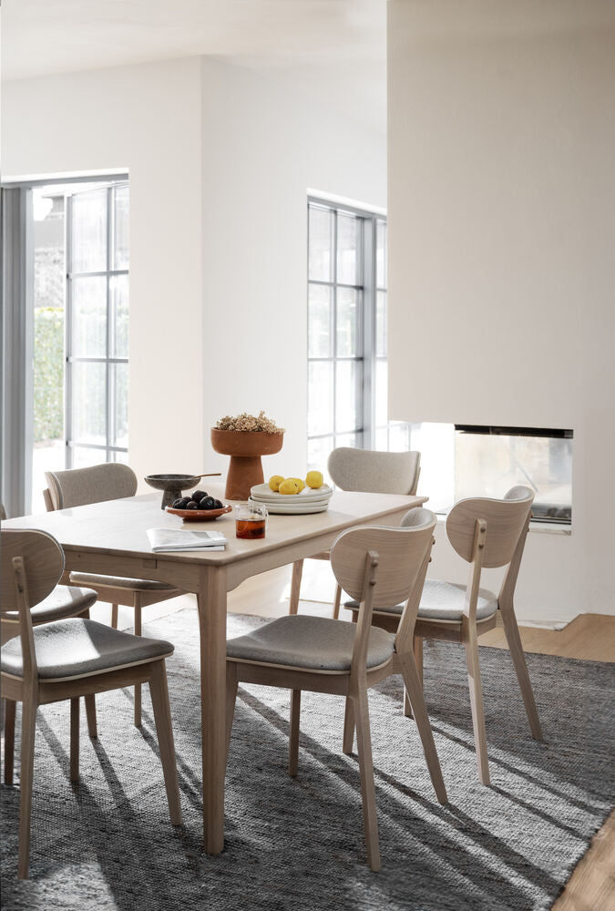 Markham Matbord Vitpigmenterad Ek 140 | Rowico Home | 7340126578681 | 123128 | Maessing Interiör