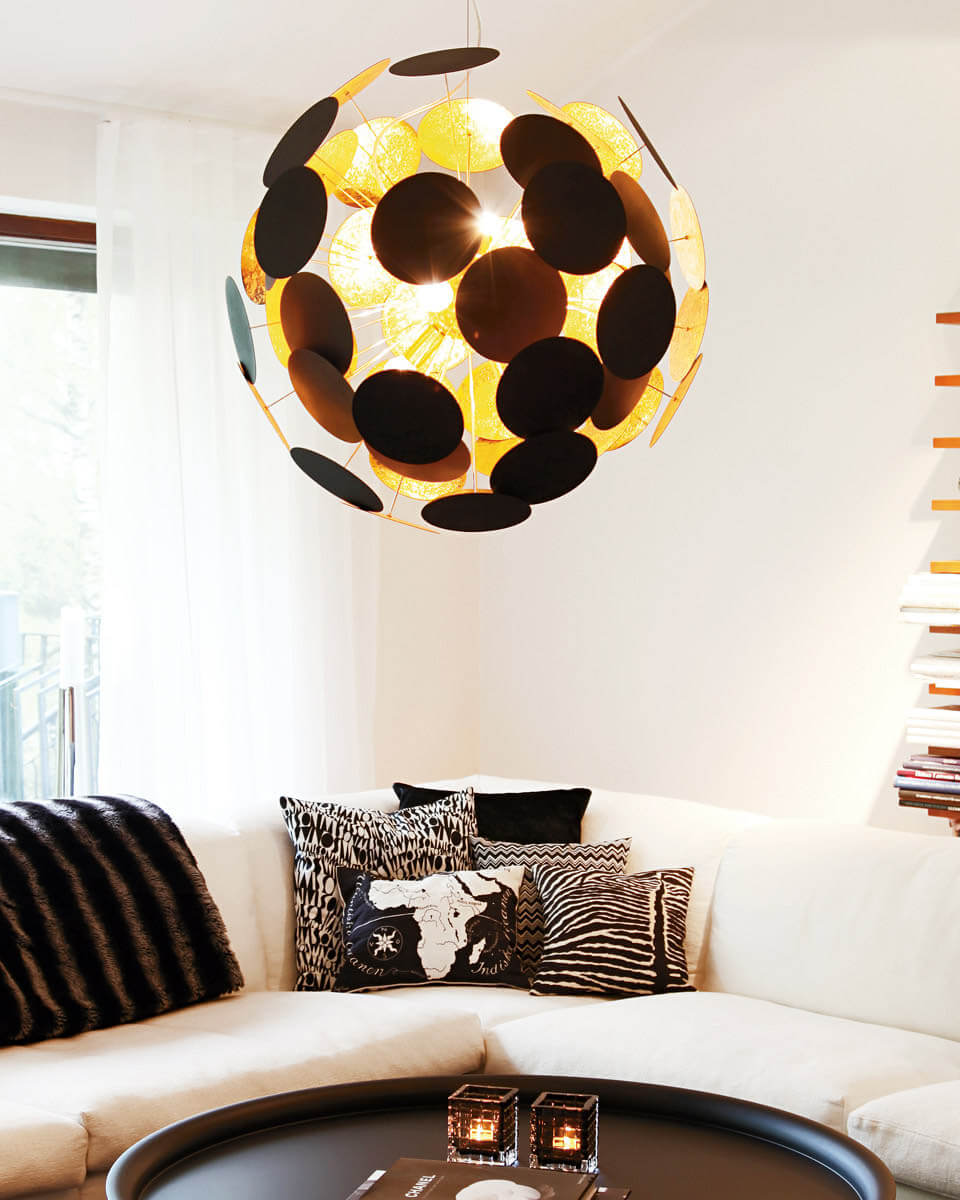 Planet Taklampa Ø50 Svart/Guld