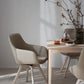 Alison Karmstol Beige läder/Vitpigmenterad Ek | Rowico Home | 7340126585580 | 118145 | Maessing Interiör