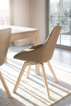 Alison Stol Beige Läder/Vitpigmenterad Ek | Rowico Home | 7340126585504 | 118135 | Maessing Interiör