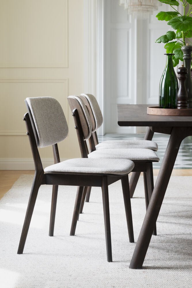 Barrett Stol Ljusbeige/Brun Ek | Rowico Home | 7340233301981 | 121288 | Maessing Interiör