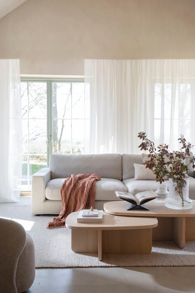Billings Soffbord Vitpigmenterad Ek 89 | Rowico Home | 7340233303749 | 121040 | Maessing Interiör
