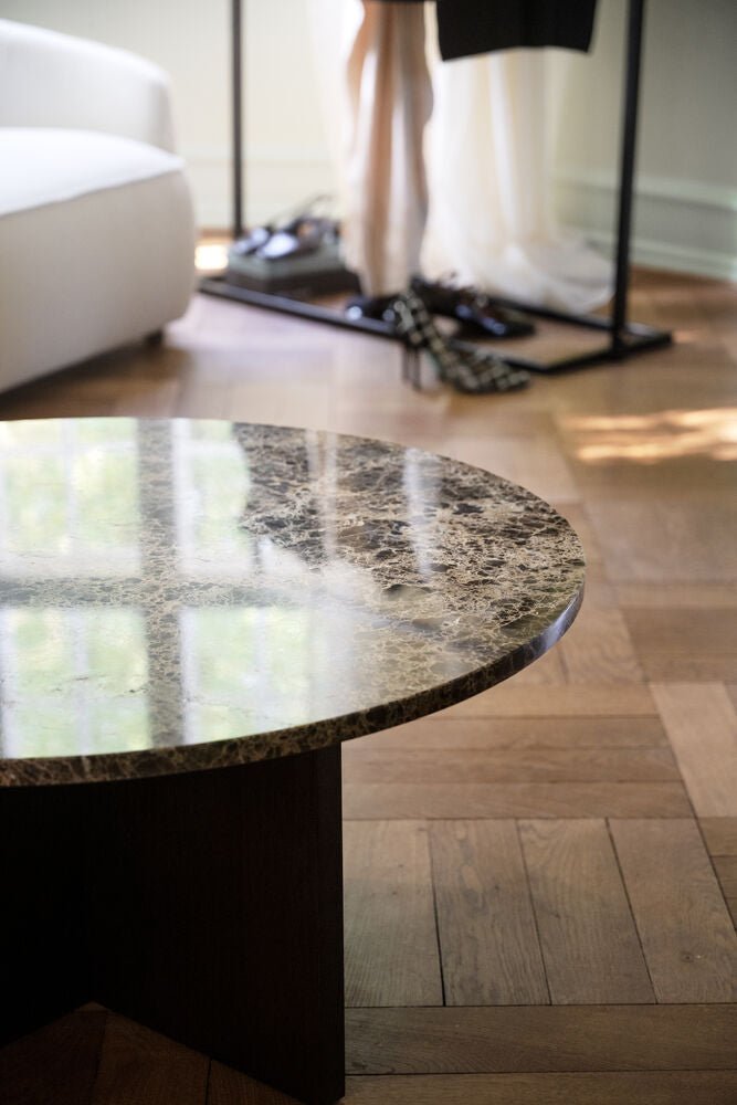 Brooksville Soffbord Brun Marmor/Brun Ek Ø90 | Rowico Home | 7340126554807 | 120786 | Maessing Interiör