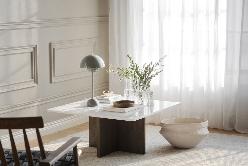 Brooksville Soffbord Vit Marmor/Brun Ek 90 | Rowico Home | 7340126554852 | 120791 | Maessing Interiör