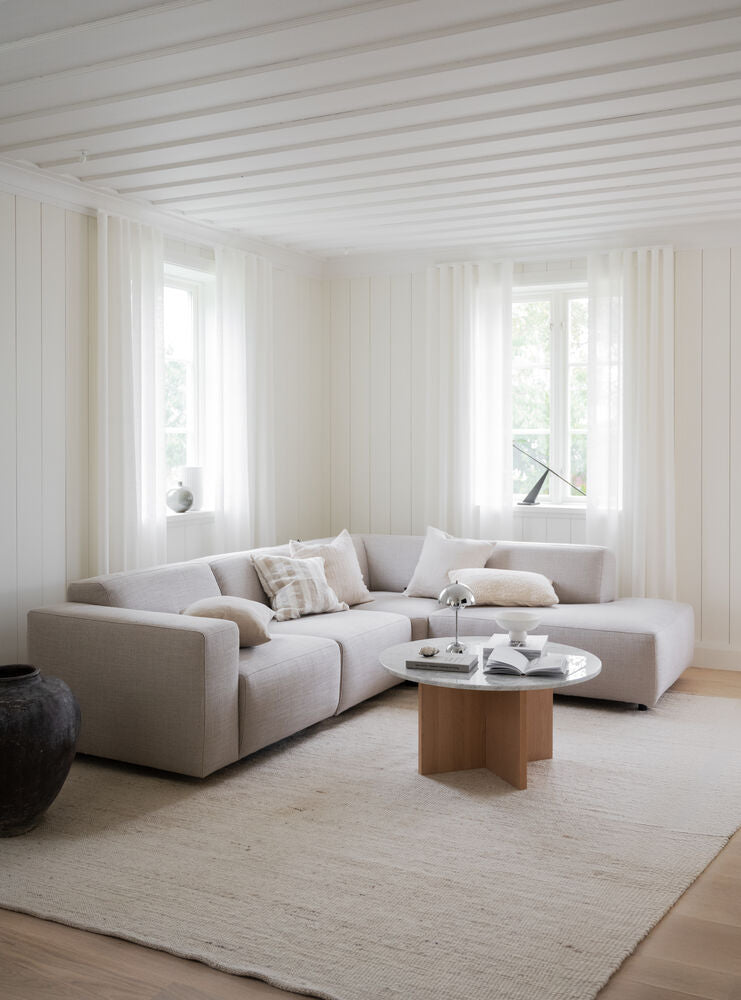 Brooksville Soffbord Vit Marmor/Vitpigmenterad Ek Ø90 | Rowico Home | 7340126554791 | 120785 | Maessing Interiör