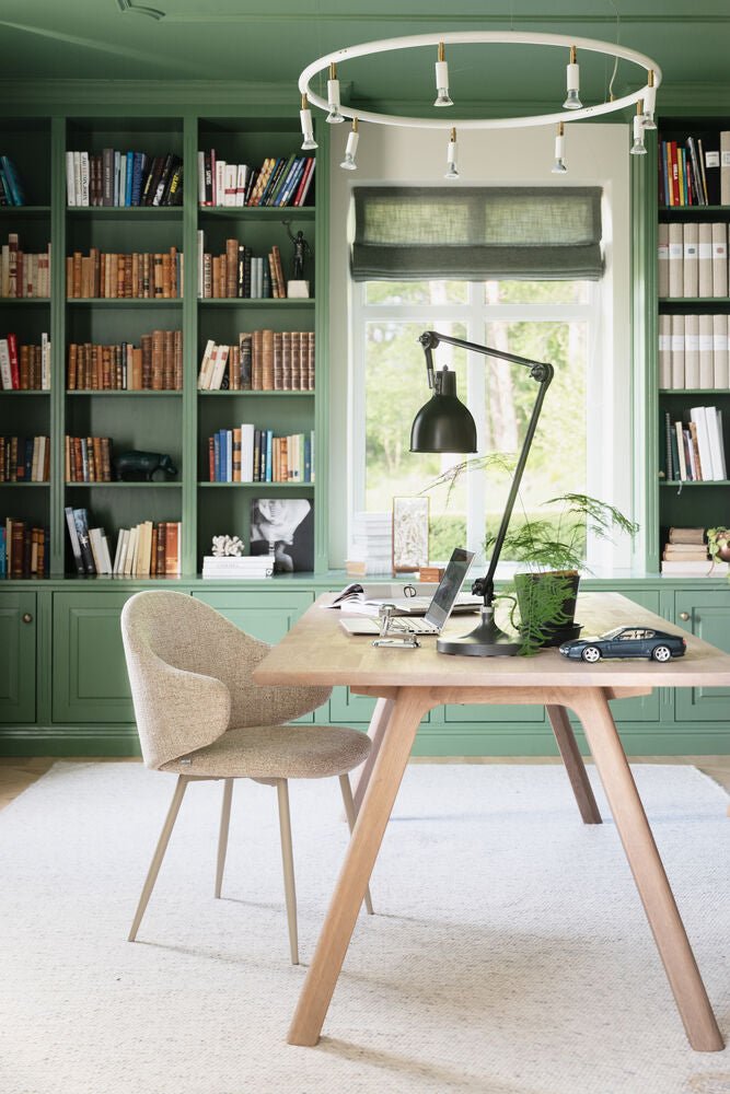 Clapperton Matbord Sandfärgad Ek 220 | Rowico Home | 7340233304029 | 128180 | Maessing Interiör